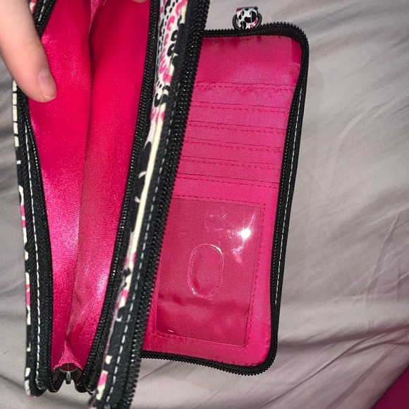 Wallet - Picture 3 of 5